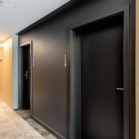 Super-Apartamenty Vip Jacuzzi IV Poznan Exterior photo