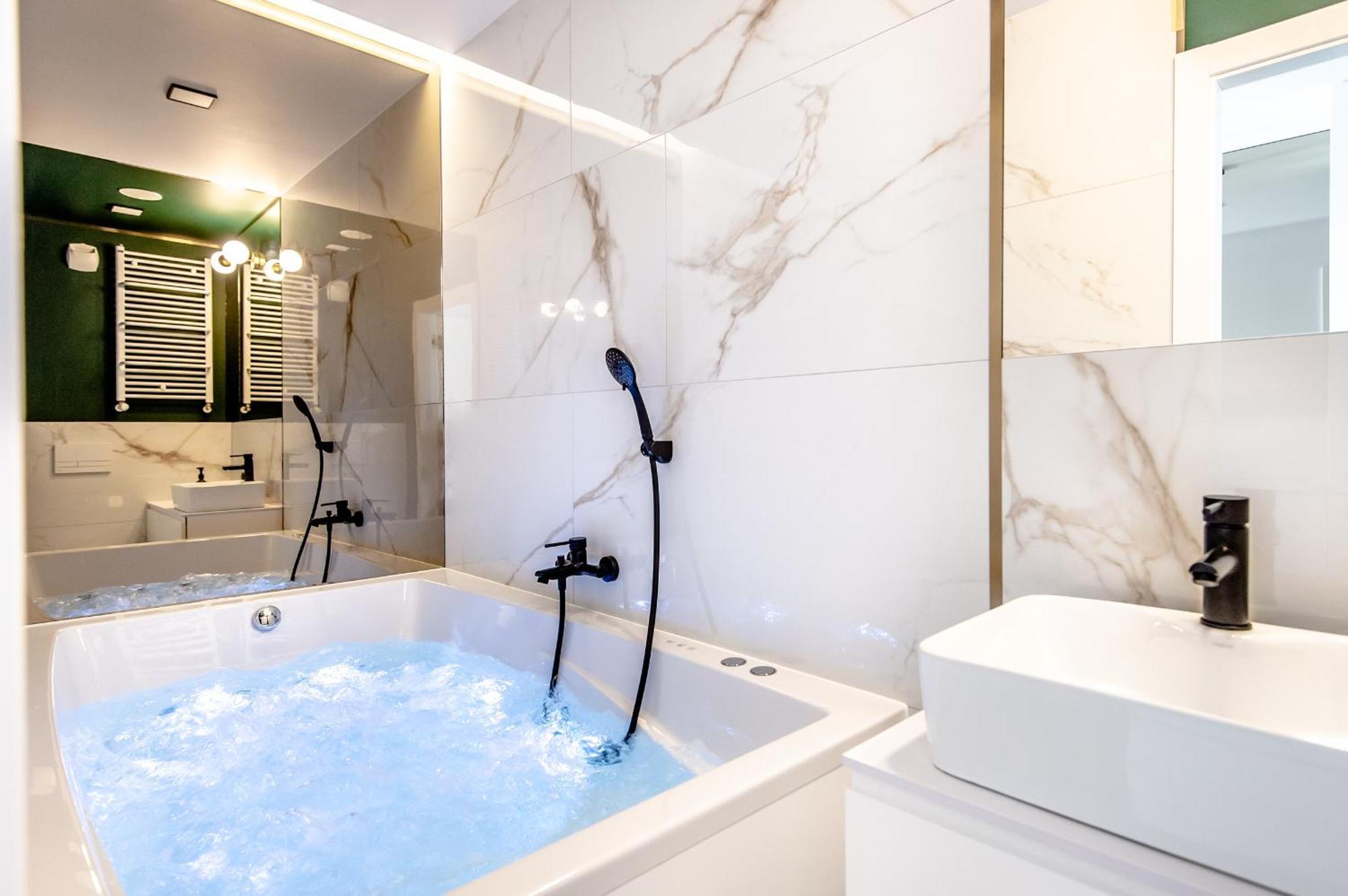 Super-apartamenty Vip Jacuzzi Iv