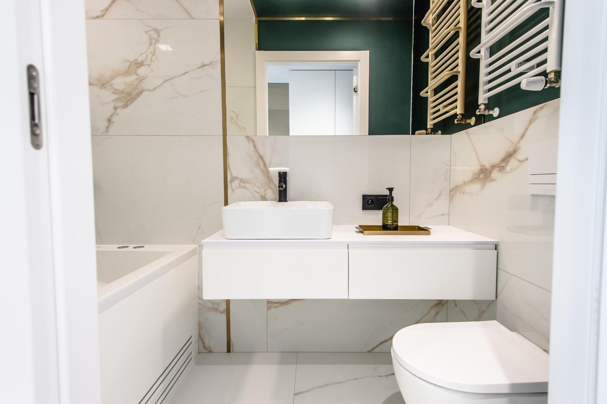 Super-apartamenty Vip Jacuzzi Iv Apartment *
